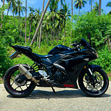 Yamaha R3 Black