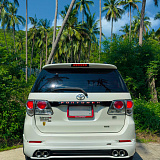 Toyota - Fortuner White
