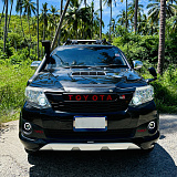 Toyota Fortuner Black 2010