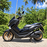 Yamaha Nmax Black