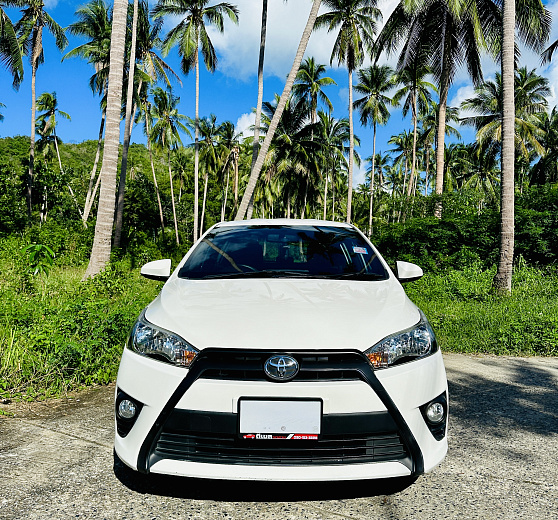 Арнеда Toyota Yaris White 2017 на Самуи