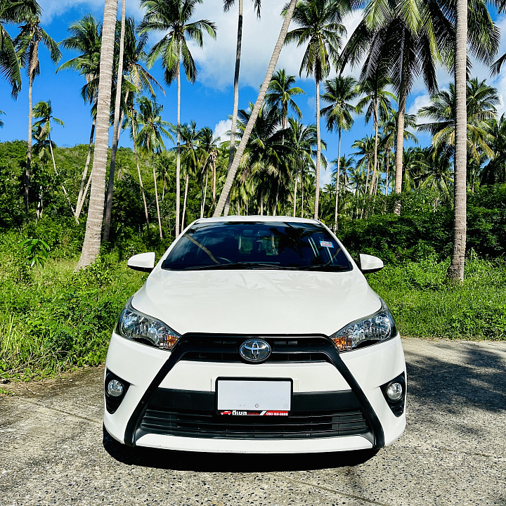 Toyota Yaris White 2017