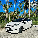 Ford Fiesta White 2015
