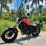 Honda Rebel 300 Red